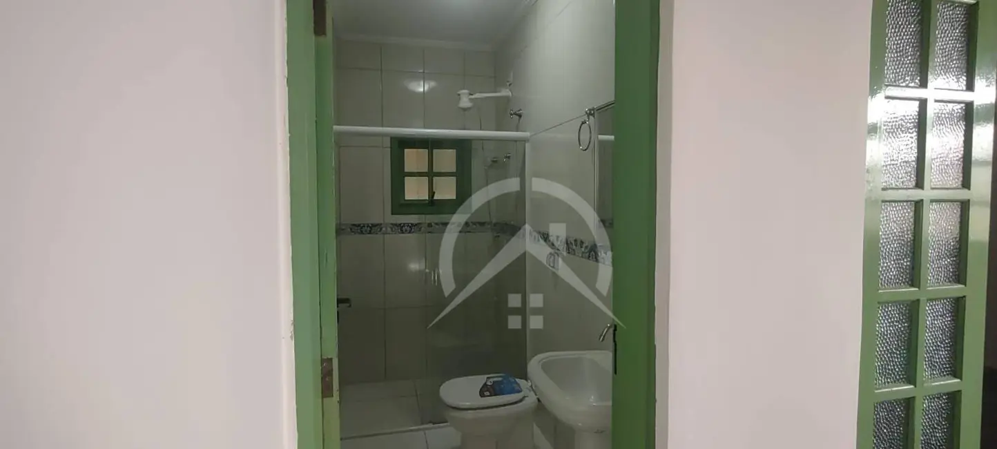 Foto 4 de Casa com 2 quartos para alugar, 190m2 em Centro, Atibaia - SP