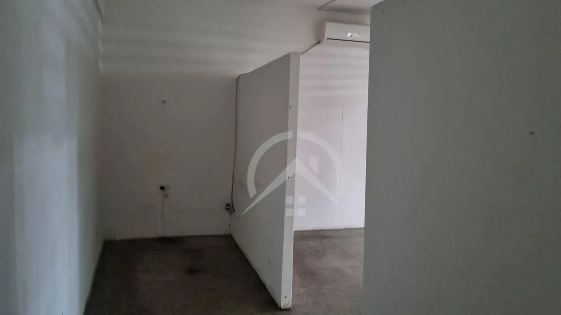 Sala Comercial para alugar, 60m2 em Centro, Atibaia - SP - imagem 5 Foto 5 de Sala Comercial para alugar, 60m2 em Centro, Atibaia - SP