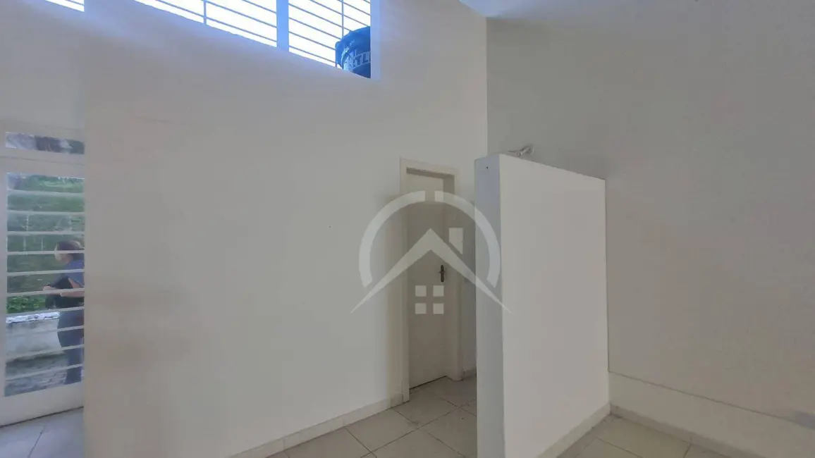Foto 8 de Armazém / Galpão para alugar, 150m2 em Atibaia - SP