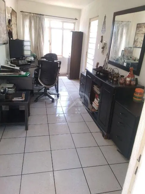 Foto 3 de Casa com 4 quartos à venda, 160m2 em Vila Rica, Atibaia - SP