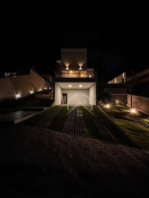 Foto 9 de Sobrado com 3 quartos à venda, 600m2 em Atibaia - SP