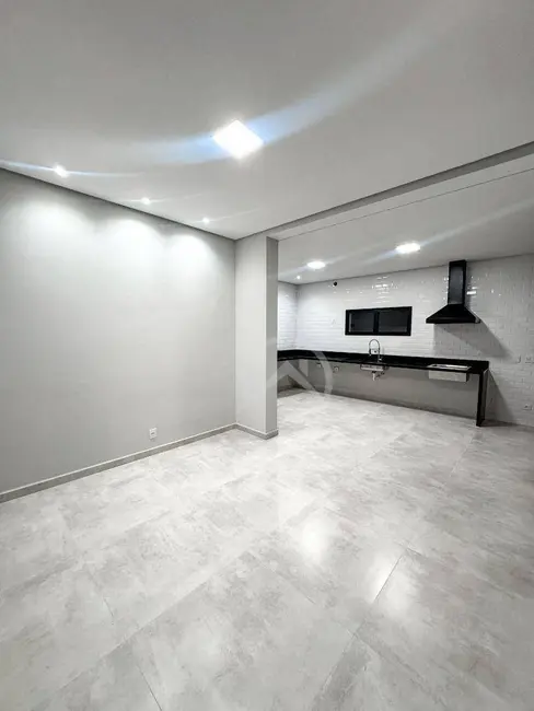 Foto 4 de Sobrado com 3 quartos à venda, 600m2 em Atibaia - SP