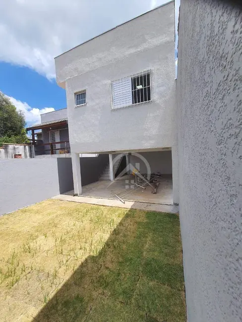 Casa com 3 quartos à venda, 188m2 em Jardim das Cerejeiras, Atibaia - SP - imagem 2 Foto 2 de Casa com 3 quartos à venda, 188m2 em Jardim das Cerejeiras, Atibaia - SP