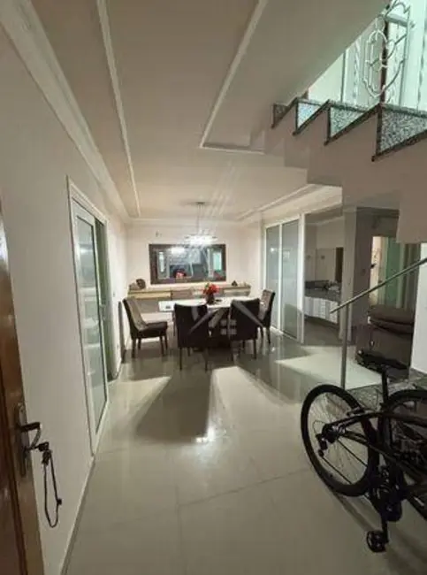 Foto 4 de Sobrado com 3 quartos à venda, 161m2 em Jardim do Lago, Atibaia - SP