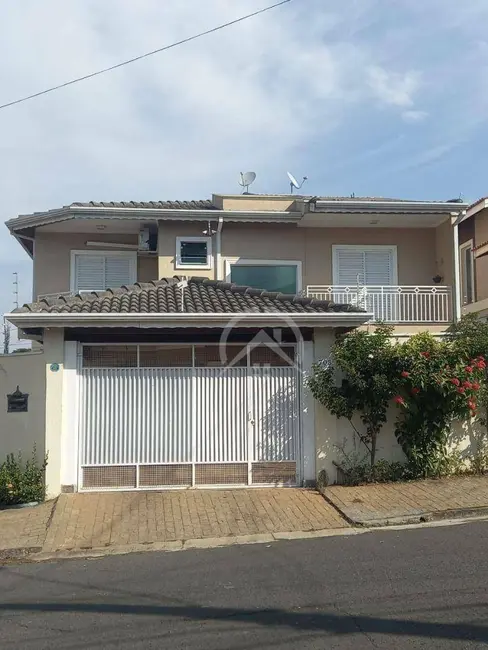 Foto 1 de Sobrado com 3 quartos à venda, 161m2 em Jardim do Lago, Atibaia - SP