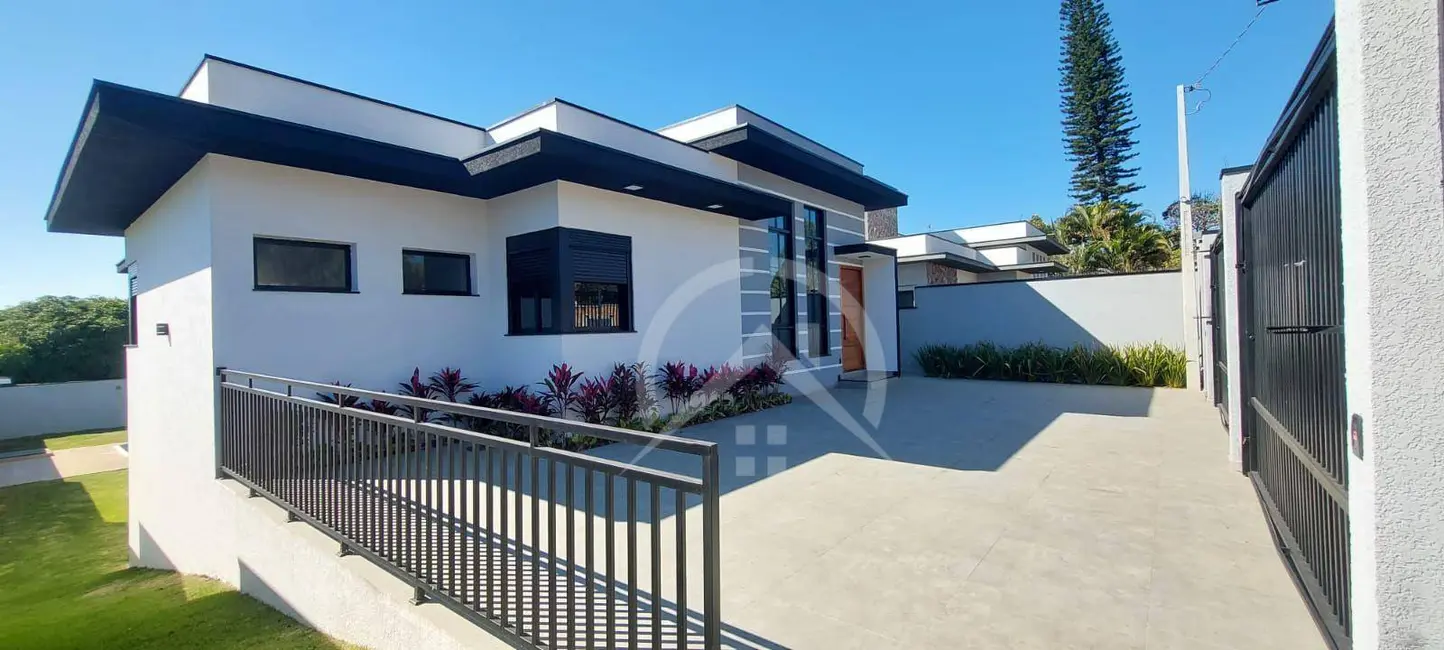 Foto 4 de Casa com 3 quartos à venda, 640m2 em Loteamento Loanda, Atibaia - SP