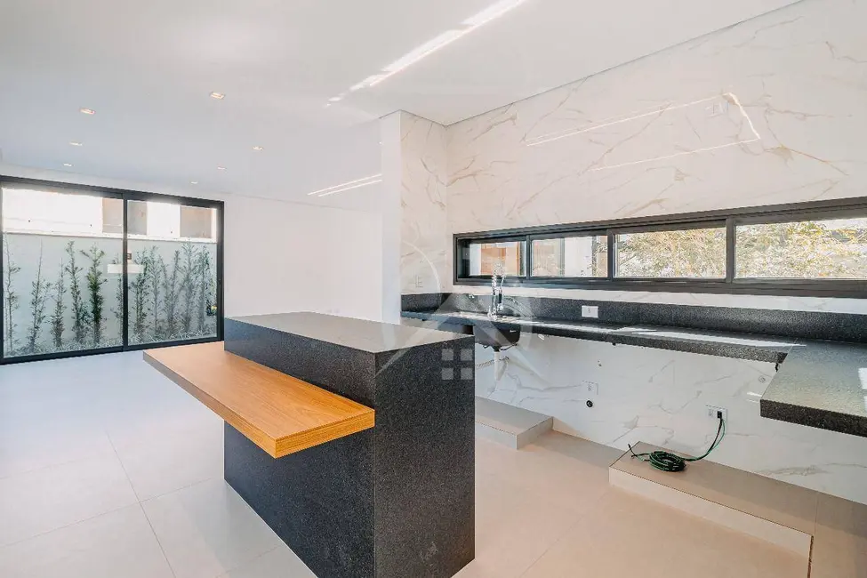 Foto 4 de Casa de Condomínio com 3 quartos à venda, 360m2 em Jardim dos Pinheiros, Atibaia - SP