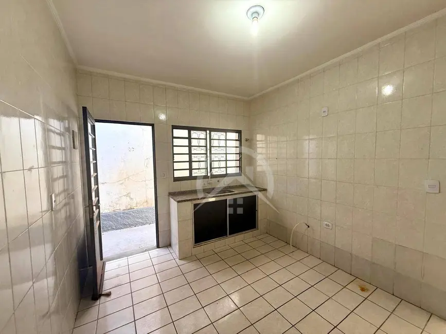 Foto 9 de Casa com 2 quartos à venda, 135m2 em Atibaia - SP