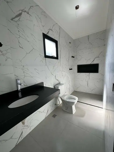 Foto 5 de Casa com 3 quartos à venda e para alugar, 180m2 em Jardim do Lago, Atibaia - SP