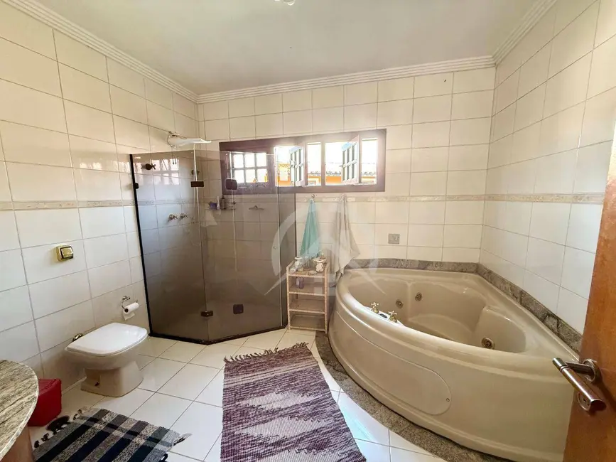 Casa com 3 quartos à venda e para alugar, 869m2 em Loteamento Loanda, Atibaia - SP - imagem 9 Foto 9 de Casa com 3 quartos à venda e para alugar, 869m2 em Loteamento Loanda, Atibaia - SP