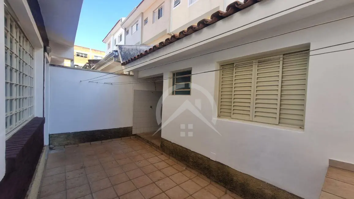 Foto 8 de Sobrado com 4 quartos para alugar, 170m2 em Centro, Atibaia - SP