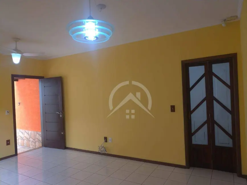 Foto 5 de Casa com 2 quartos à venda e para alugar, 233m2 em Jardim do Lago, Atibaia - SP