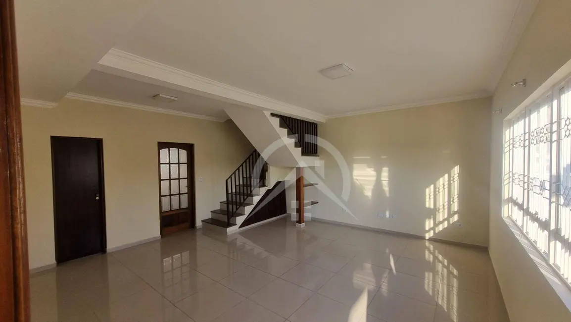 Foto 6 de Sobrado com 3 quartos à venda e para alugar, 148m2 em Jardim Terceiro Centenário, Atibaia - SP