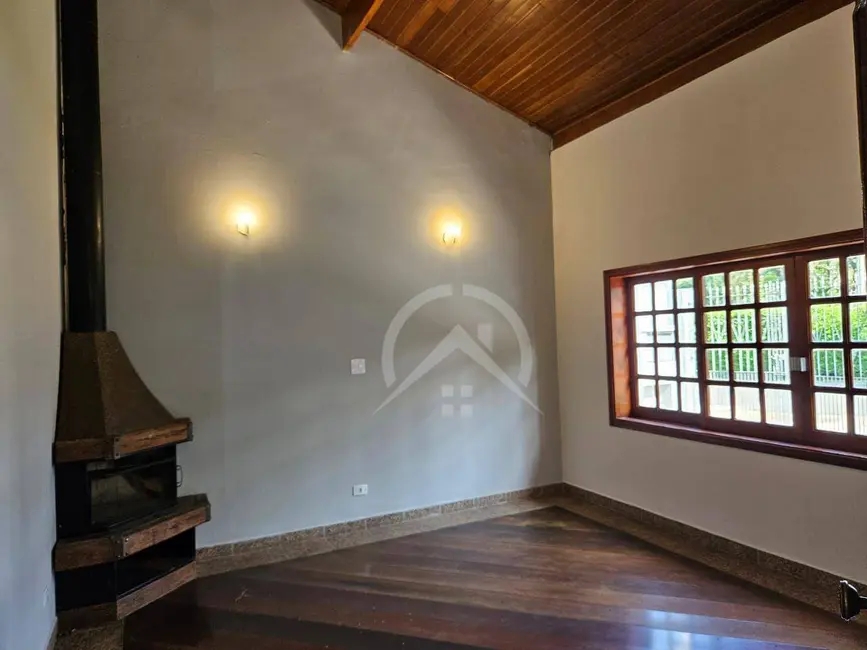 Foto 5 de Sobrado com 6 quartos à venda e para alugar, 500m2 em Vila Esperia ou Giglio, Atibaia - SP