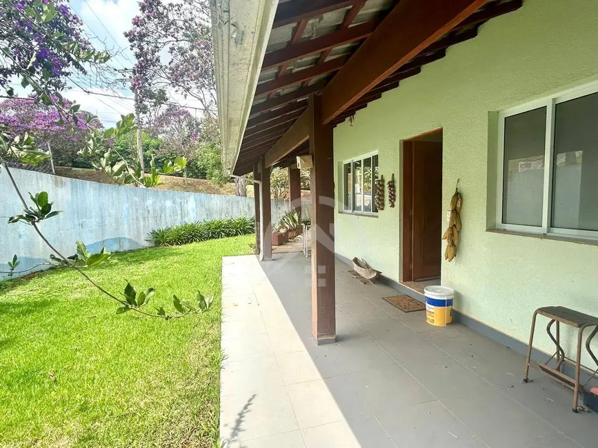 Casa com 4 quartos para alugar, 574m2 em Condomínio Parque das Garças II, Atibaia - SP - imagem 9 Foto 9 de Casa com 4 quartos para alugar, 574m2 em Condomínio Parque das Garças II, Atibaia - SP