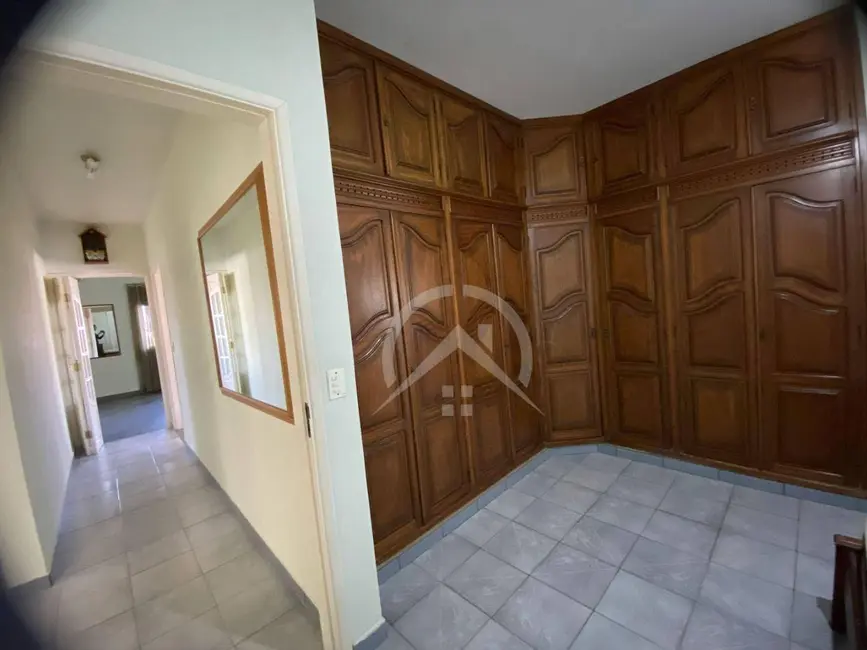Casa com 3 quartos para alugar, 492m2 em Jardim Alvinópolis, Atibaia - SP - imagem 9 Foto 9 de Casa com 3 quartos para alugar, 492m2 em Jardim Alvinópolis, Atibaia - SP