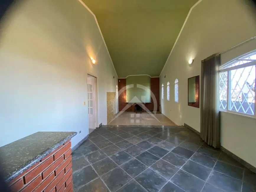 Casa com 3 quartos para alugar, 492m2 em Jardim Alvinópolis, Atibaia - SP - imagem 5 Foto 5 de Casa com 3 quartos para alugar, 492m2 em Jardim Alvinópolis, Atibaia - SP