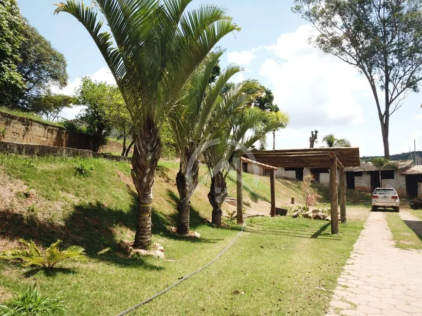Foto 2 de Chácara com 7 quartos para alugar, 5000m2 em Estância Santa Maria do Portão, Atibaia - SP