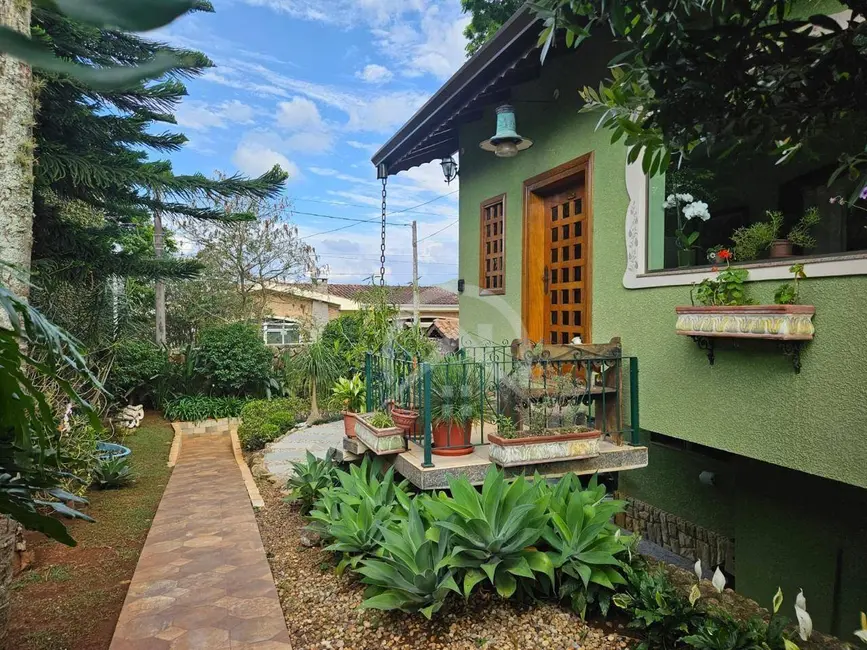 Casa com 3 quartos à venda, 1118m2 em Samambaia Parque Residencial, Atibaia - SP - imagem 6 Foto 6 de Casa com 3 quartos à venda, 1118m2 em Samambaia Parque Residencial, Atibaia - SP