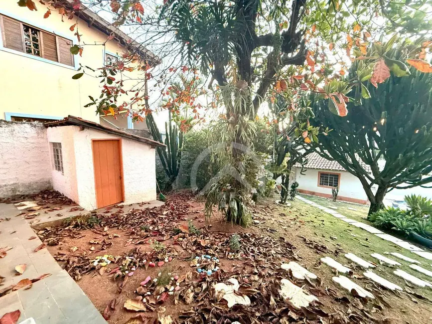 Casa com 4 quartos à venda e para alugar, 750m2 em Atibaia - SP - imagem 5 Foto 5 de Casa com 4 quartos à venda e para alugar, 750m2 em Atibaia - SP