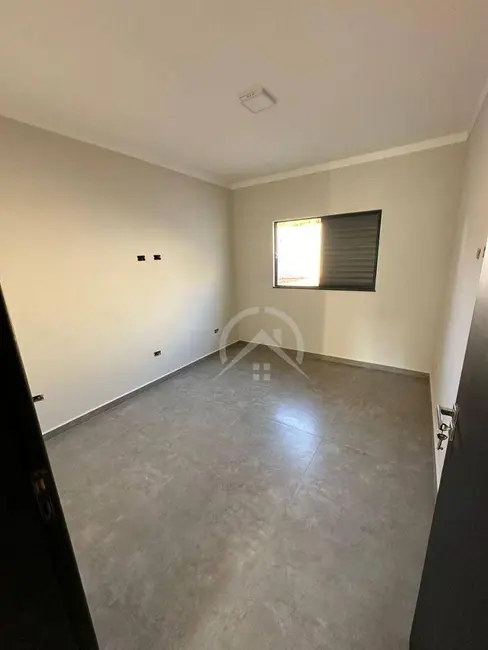 Foto 8 de Casa com 2 quartos à venda, 110m2 em Bom Jesus Dos Perdoes - SP