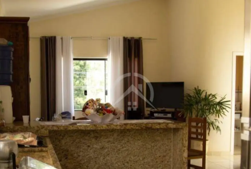 Foto 7 de Sobrado com 3 quartos à venda, 300m2 em Centro, Bom Jesus Dos Perdoes - SP