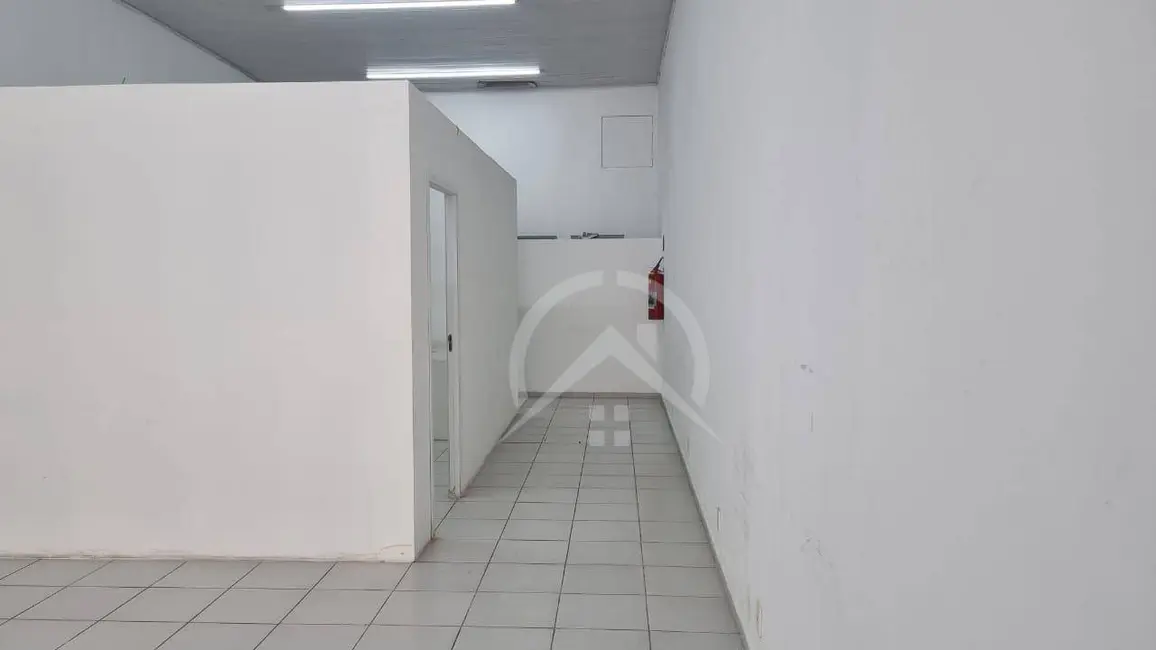 Sala Comercial para alugar, 150m2 em Centro, Atibaia - SP - imagem 3 Foto 3 de Sala Comercial para alugar, 150m2 em Centro, Atibaia - SP