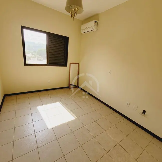 Apartamento com 2 quartos para alugar, 84m2 em Nova Gardênia, Atibaia - SP - imagem 9 Foto 9 de Apartamento com 2 quartos para alugar, 84m2 em Nova Gardênia, Atibaia - SP