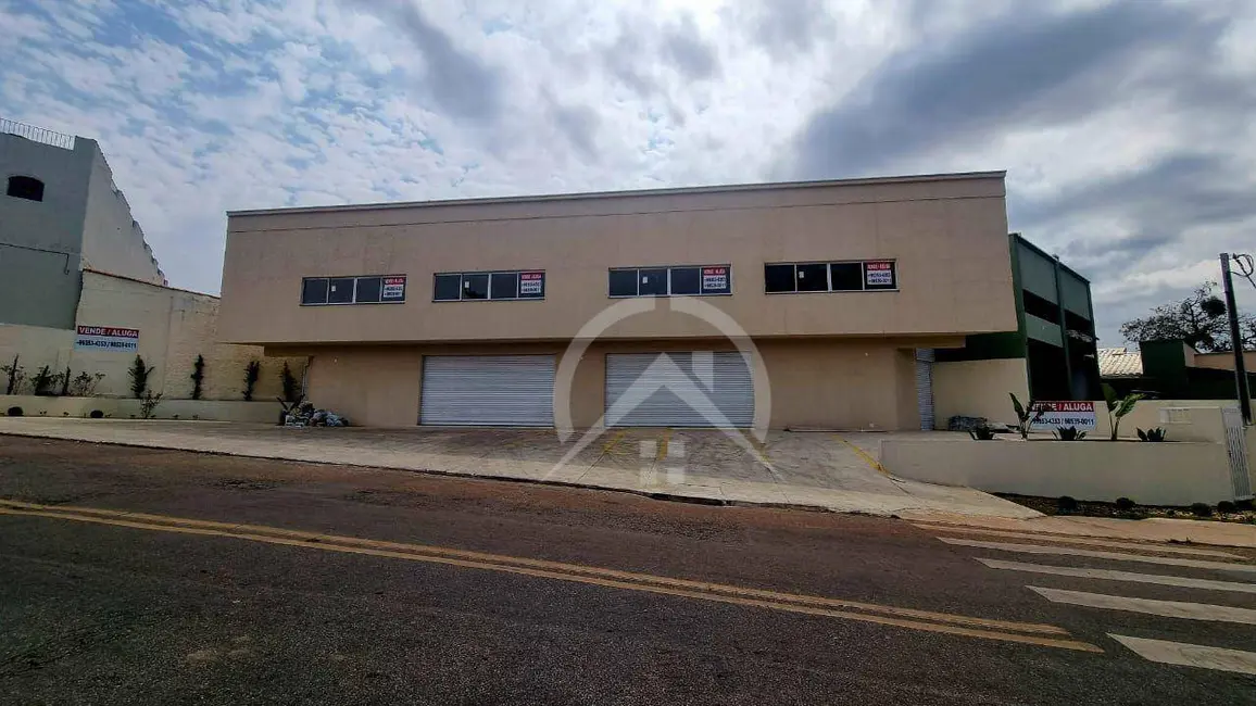 Foto 1 de Armazém / Galpão à venda e para alugar, 450m2 em Alvinópolis, Atibaia - SP