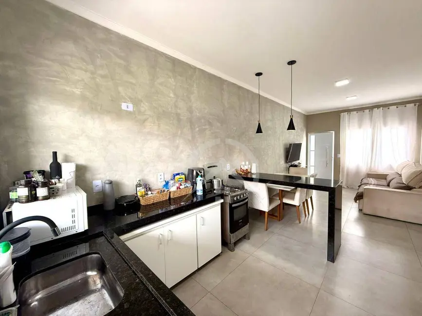 Foto 1 de Casa com 2 quartos à venda, 200m2 em Centro, Bom Jesus Dos Perdoes - SP