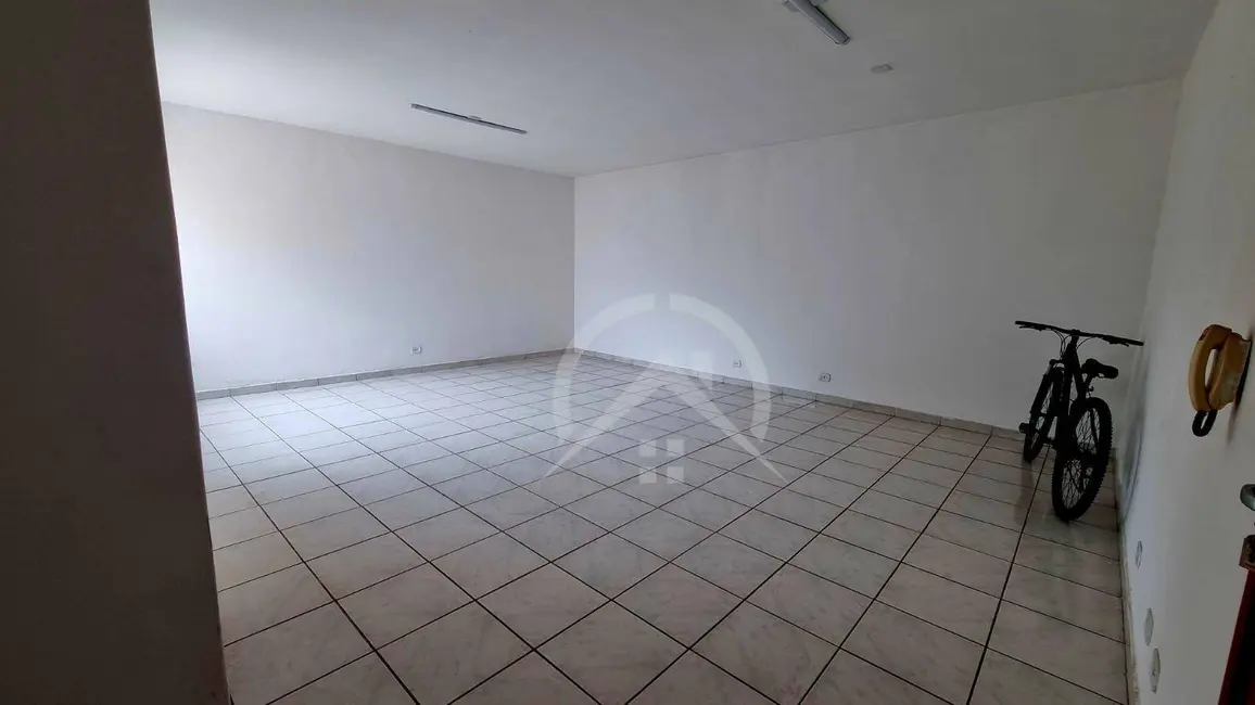 Sala Comercial para alugar, 48m2 em Vila Thais, Atibaia - SP - imagem 3 Foto 3 de Sala Comercial para alugar, 48m2 em Vila Thais, Atibaia - SP