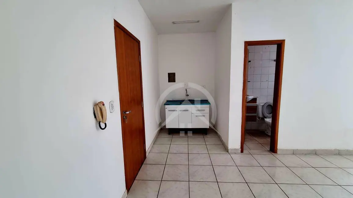 Sala Comercial para alugar, 48m2 em Vila Thais, Atibaia - SP - imagem 1 Foto 1 de Sala Comercial para alugar, 48m2 em Vila Thais, Atibaia - SP