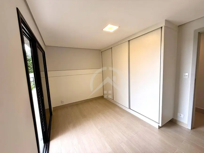 Sobrado com 4 quartos à venda e para alugar, 1100m2 em Atibaia - SP - imagem 8 Foto 8 de Sobrado com 4 quartos à venda e para alugar, 1100m2 em Atibaia - SP