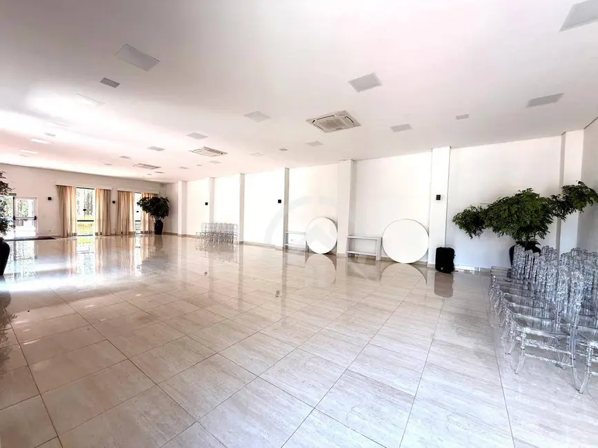 Foto 4 de Sobrado com 4 quartos à venda e para alugar, 1054m2 em Atibaia - SP