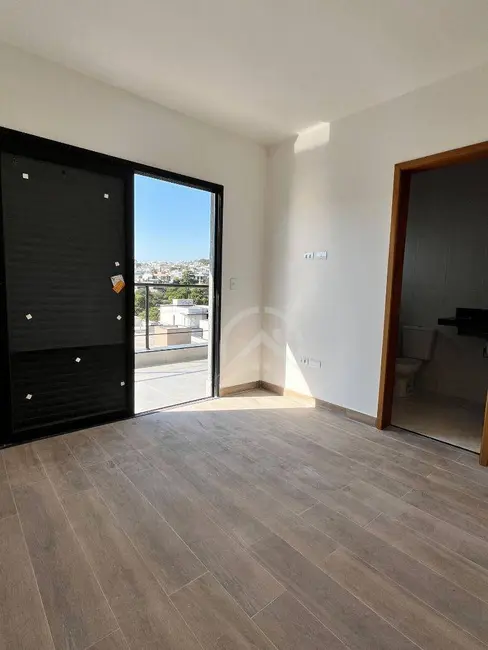 Foto 3 de Sobrado com 3 quartos à venda, 360m2 em Rio Abaixo, Atibaia - SP