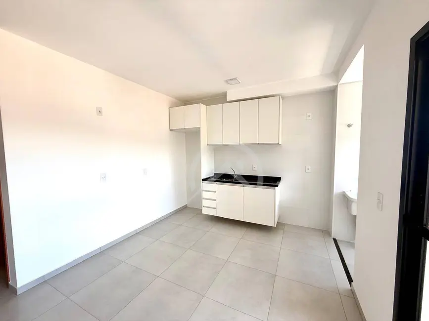 Foto 2 de Apartamento com 1 quarto para alugar, 42m2 em Atibaia Jardim, Atibaia - SP