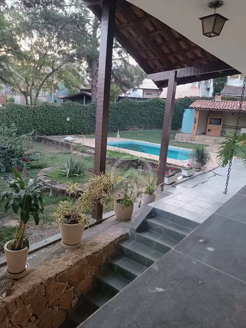 Foto 7 de Sobrado com 3 quartos à venda e para alugar, 303m2 em Recreio Maristela, Atibaia - SP