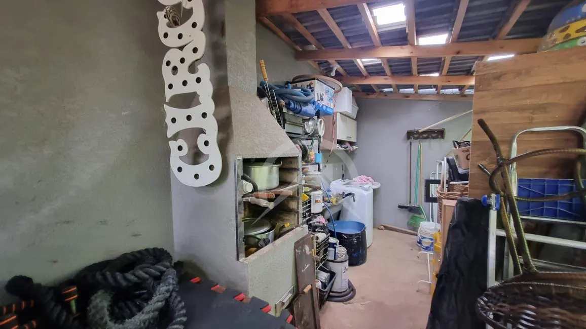 Sítio / Rancho com 6 quartos à venda, 1065m2 em Boa Vista, Atibaia - SP - imagem 4 Foto 4 de Sítio / Rancho com 6 quartos à venda, 1065m2 em Boa Vista, Atibaia - SP