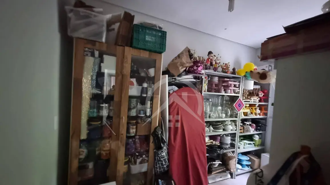 Sítio / Rancho com 6 quartos à venda, 1065m2 em Boa Vista, Atibaia - SP - imagem 9 Foto 9 de Sítio / Rancho com 6 quartos à venda, 1065m2 em Boa Vista, Atibaia - SP