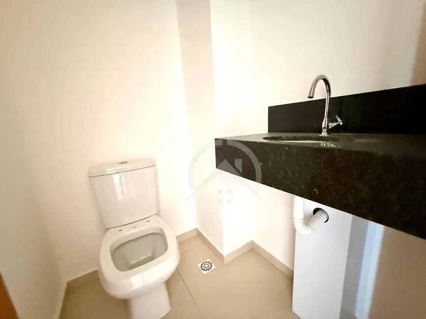 Foto 3 de Apartamento com 2 quartos à venda, 66m2 em Atibaia Jardim, Atibaia - SP