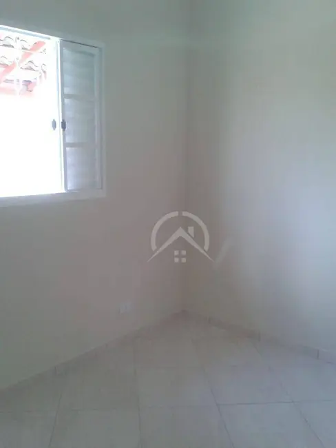 Foto 4 de Casa com 2 quartos para alugar, 100m2 em Jardim das Cerejeiras, Atibaia - SP