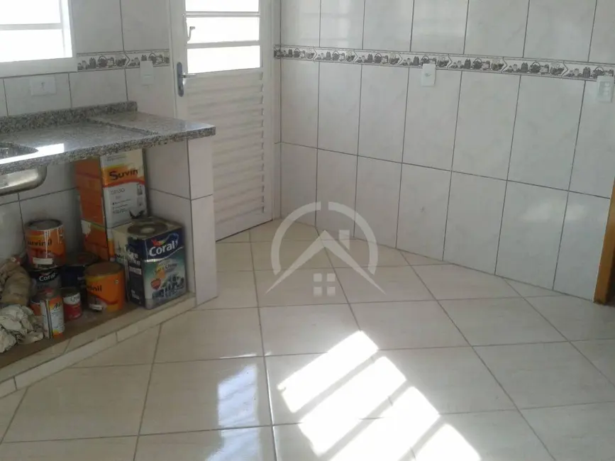 Foto 6 de Casa com 2 quartos para alugar, 100m2 em Jardim das Cerejeiras, Atibaia - SP