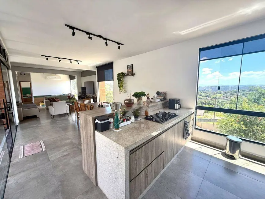 Foto 5 de Sobrado com 5 quartos à venda, 400m2 em Jardim Estância Brasil, Atibaia - SP