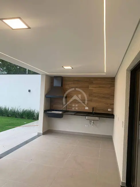 Sobrado com 3 quartos à venda, 350m2 em Rio Abaixo, Atibaia - SP - imagem 7 Foto 7 de Sobrado com 3 quartos à venda, 350m2 em Rio Abaixo, Atibaia - SP