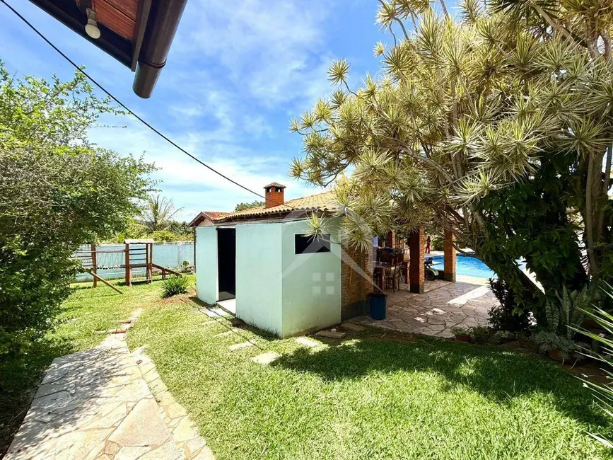 Foto 4 de Chácara com 2 quartos para alugar, 400m2 em Atibaia - SP