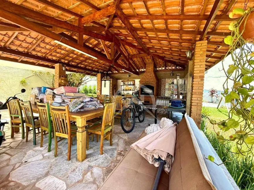 Foto 9 de Chácara com 2 quartos para alugar, 400m2 em Atibaia - SP