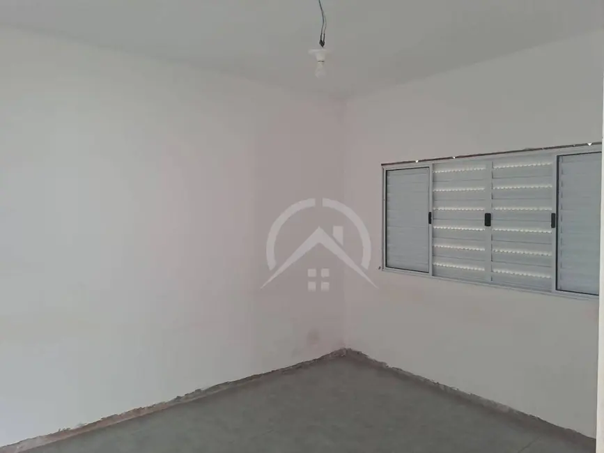 Foto 6 de Casa com 2 quartos para alugar, 750m2 em Jardim dos Pinheiros, Atibaia - SP