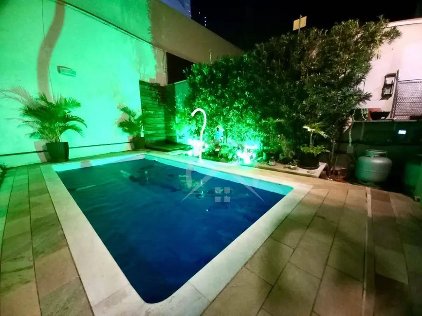 Foto 3 de Sobrado com 3 quartos à venda, 189m2 em Atibaia - SP