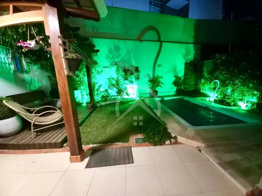 Foto 2 de Sobrado com 3 quartos à venda, 189m2 em Atibaia - SP