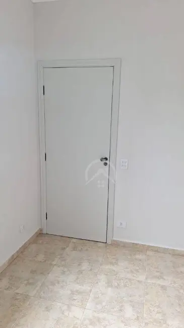 Foto 2 de Sobrado com 3 quartos à venda e para alugar, 200m2 em Alvinópolis, Atibaia - SP